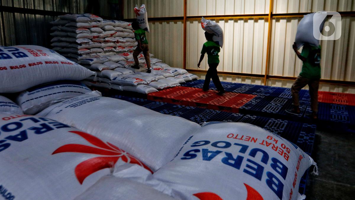 Larangan Edaran Beras Busuk oleh Bos Bapanas kepada Bulog
